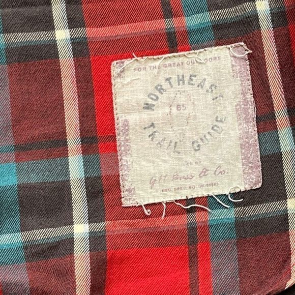 G.H. Bass & Co. Men's 100% Cotton Plaid Flannel Long Sleeve Button Down Size M - Picture 7 of 9